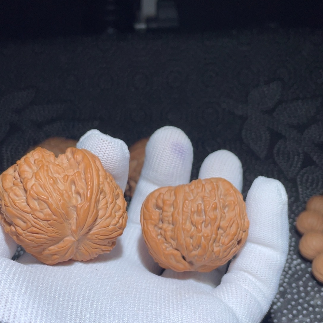 就***…文玩核桃吊坠44全品白狮子