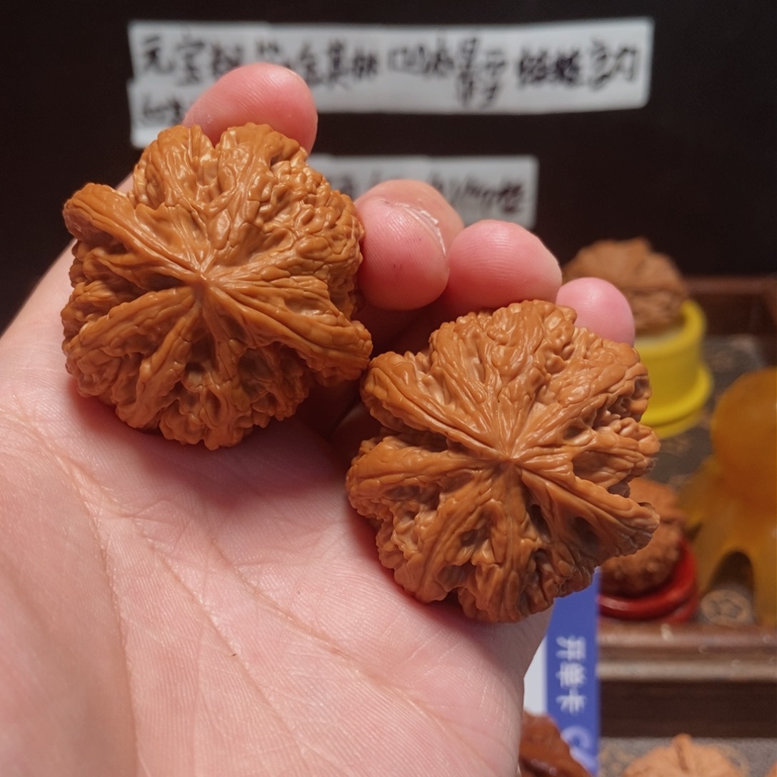 吊坠文玩核桃曾**我粗筋