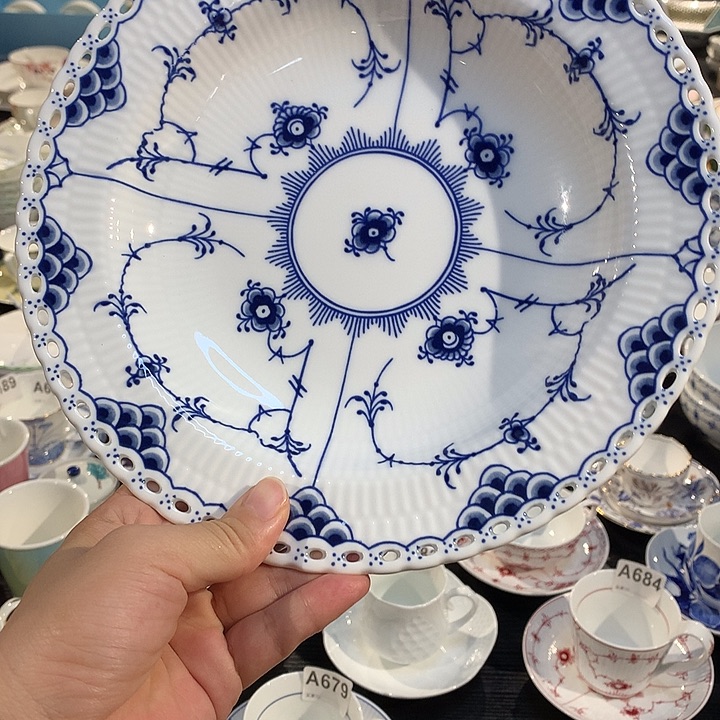 瓷片一个深盘深盘