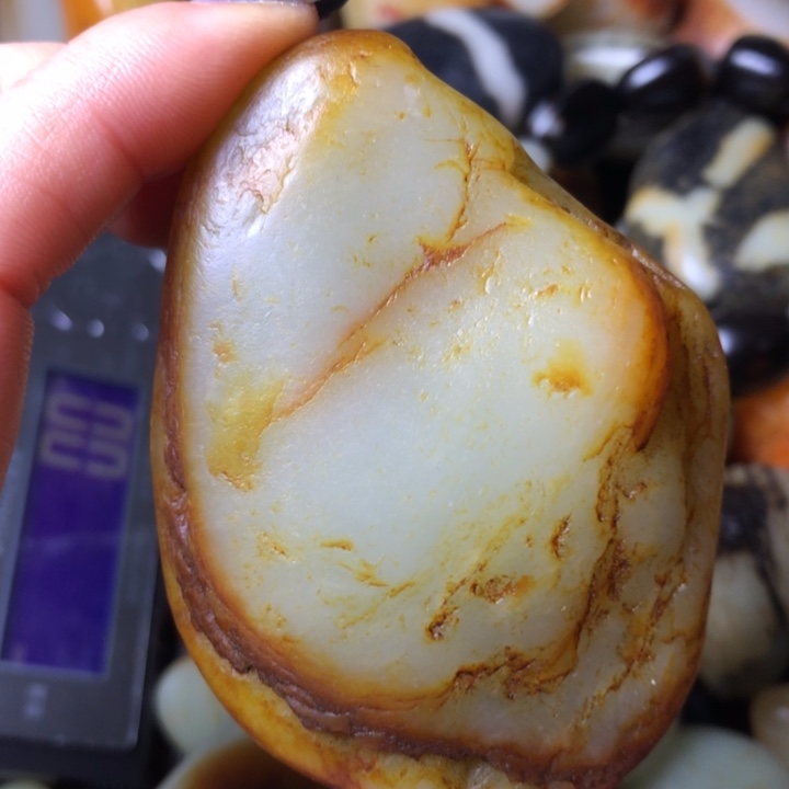 和田玉未镶嵌珠宝奇石