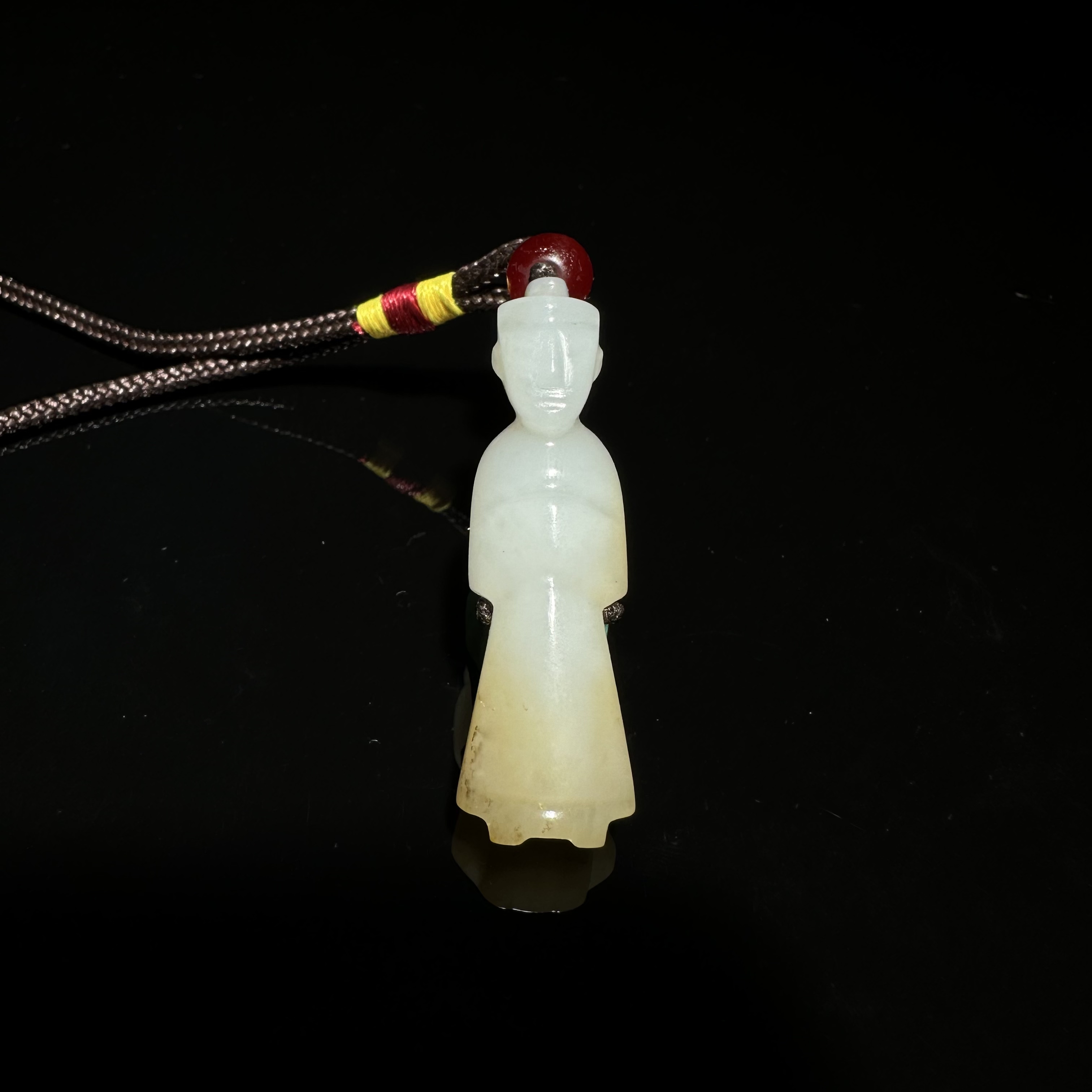 和田玉白玉褐沁玉翁仲精美小吊坠造型精美玉脂油性十足