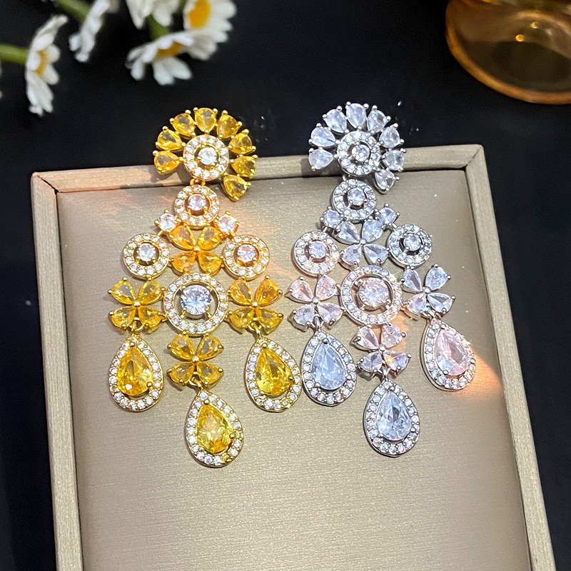 纯铜锆石耳饰 跨境奢华重工水滴耳环女时尚高级感水滴新娘耳坠
