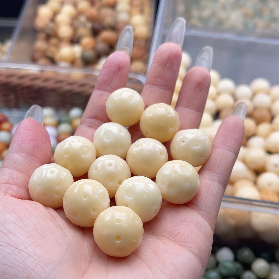 白玉菩提吊坠用****7c c c16mm/12颗