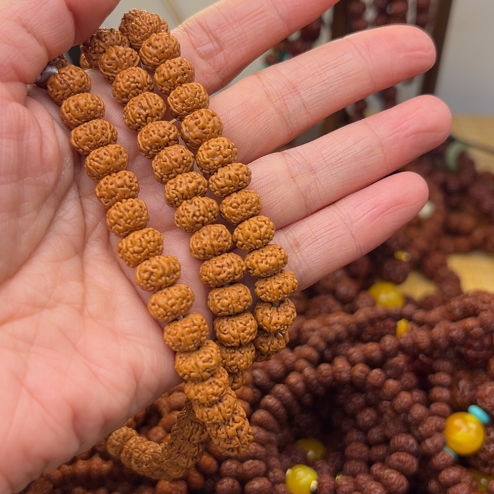 麒***3六瓣原皮108颗手串老树王