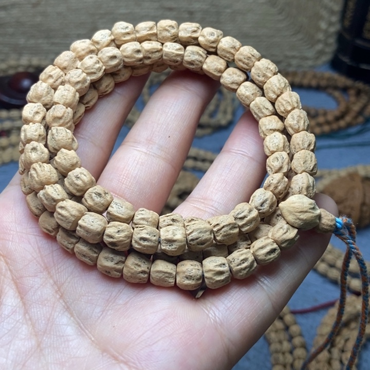 【闪购商品】吊坠柏香籽/百香籽
