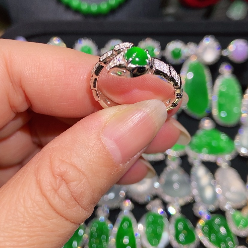 【闪购商品】翡翠戒指未镶嵌天然翡翠