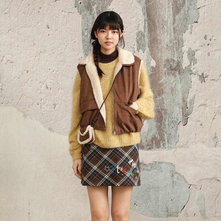 西町村屋韩系短款马甲女装2025冬新款复古马夹（含包）XHAD10838