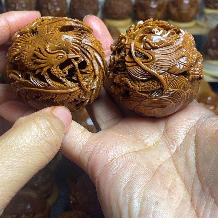 【闪购商品】香榧木锐**取橄榄核雕刻