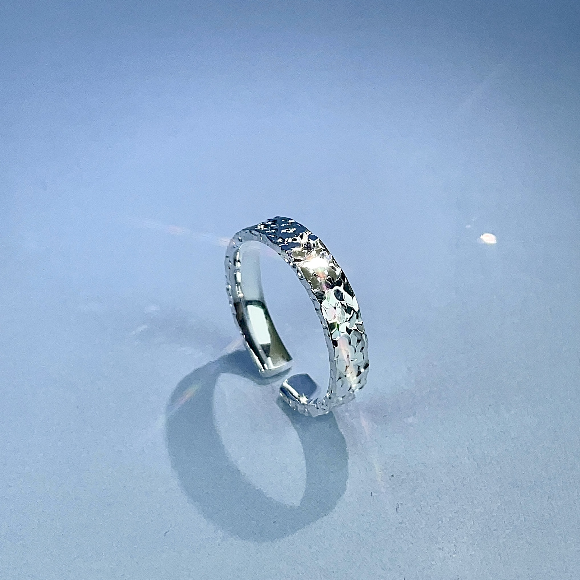 君派 足银戒指 【三面碎冰冰戒指】 足银9999爆闪开口轻奢经典时尚