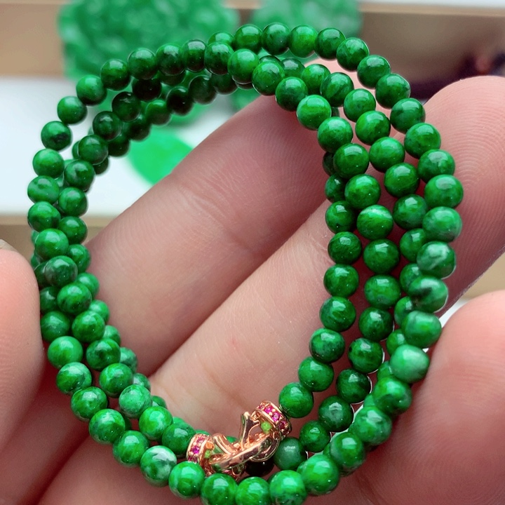 翡翠未镶嵌毛衣链