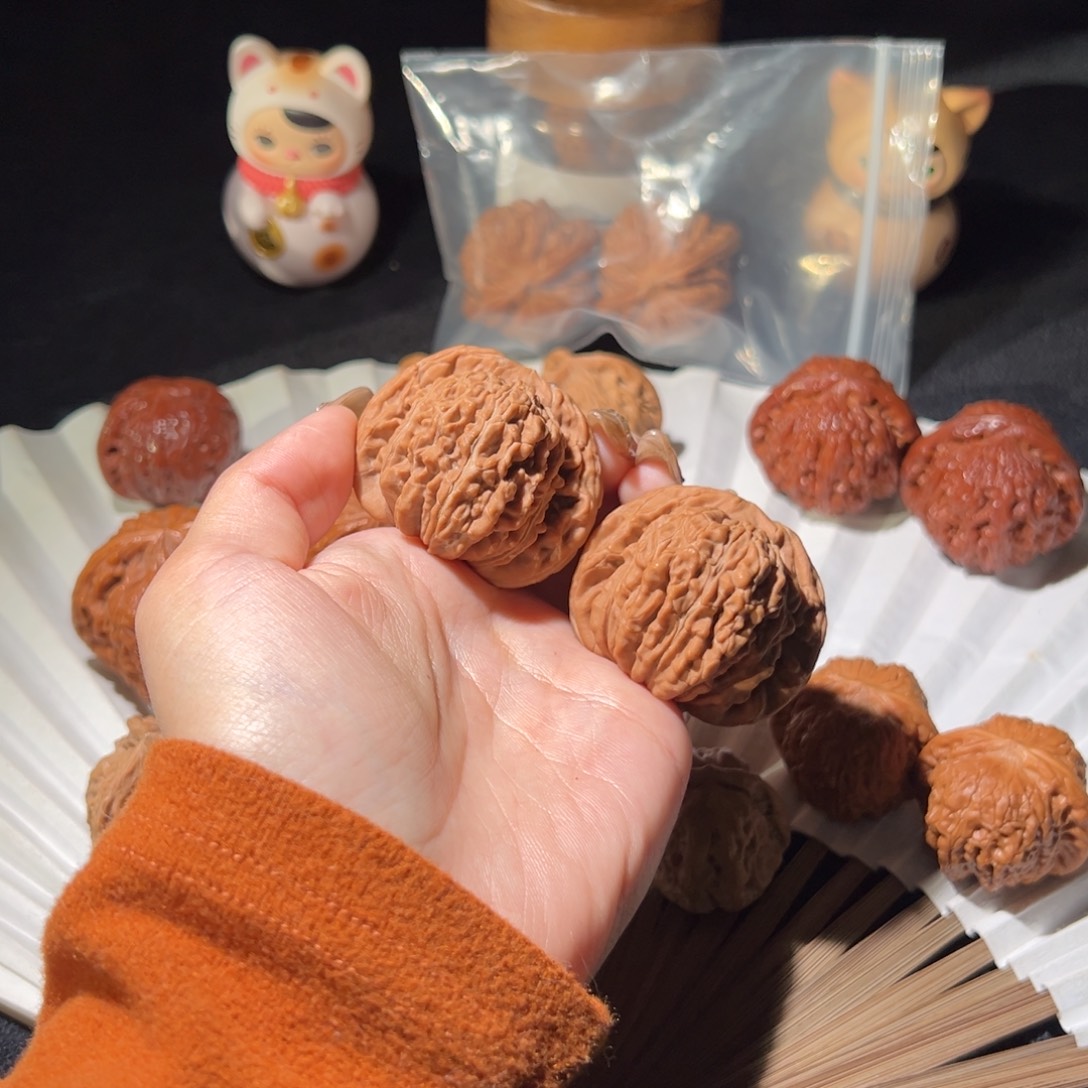 文玩核桃吊坠44楼子