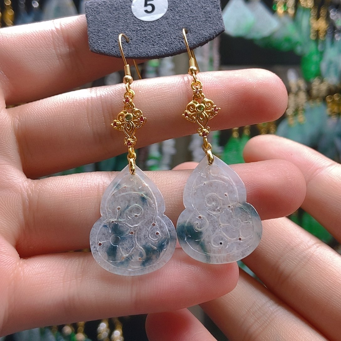 翡翠未镶嵌耳饰翡翠