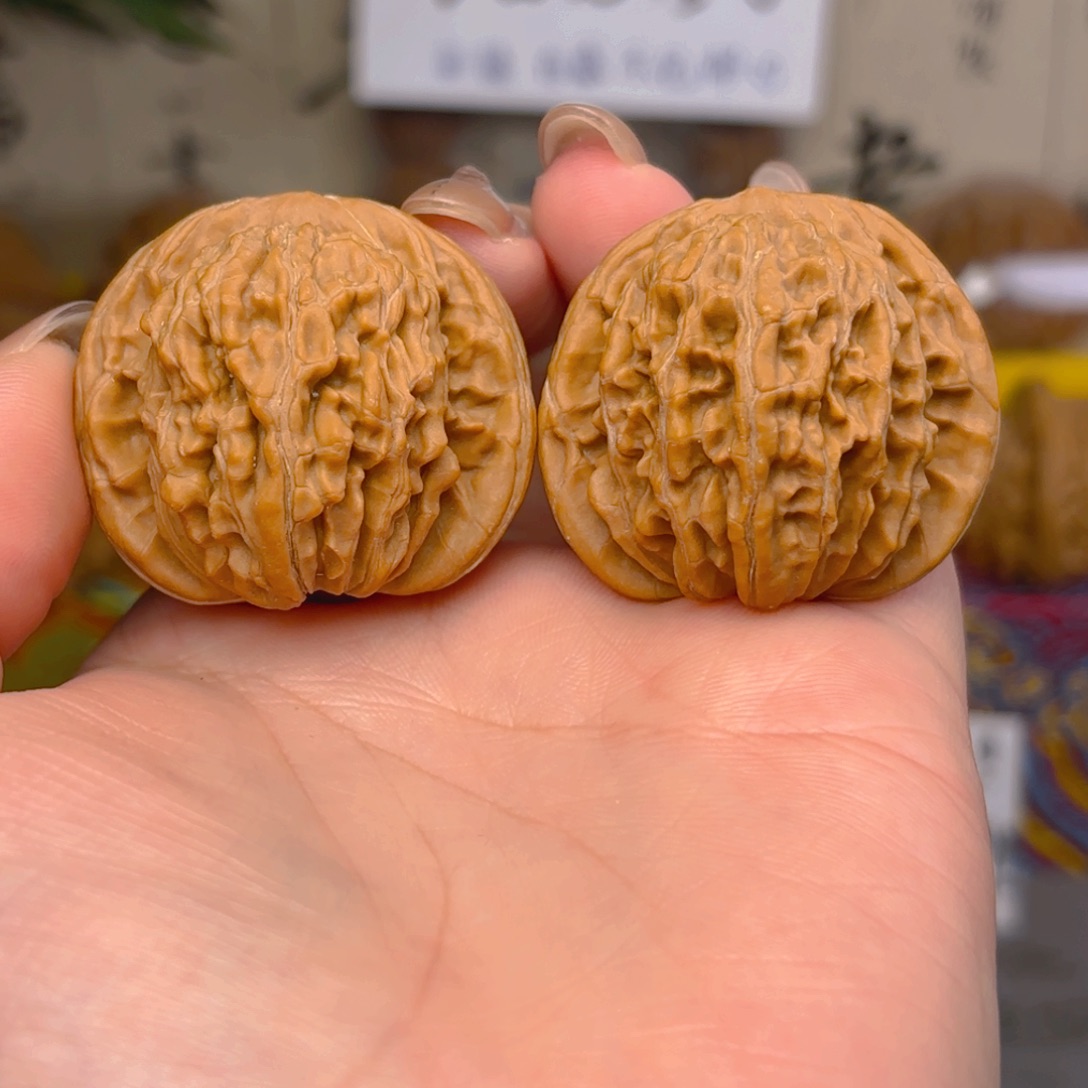 四座楼狮子头三十八尺