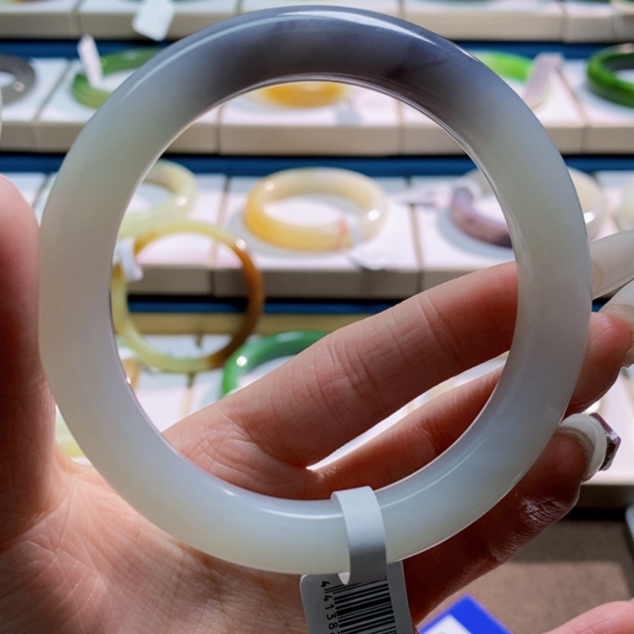 【闪购商品】和田玉手镯未镶嵌暴***g