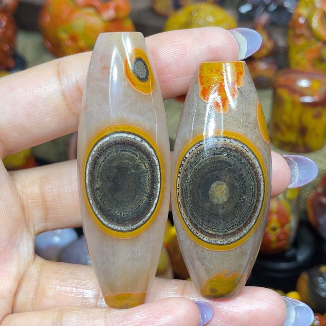 未镶嵌玛瑙/玉髓珠宝奇石收藏段金沙拉丝大尺寸天眼天珠