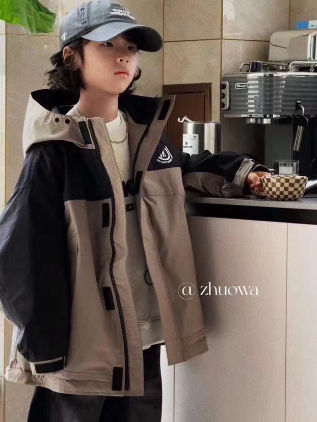 ZW-827 儿童秋冬加棉外套中大童童装棉服宽松上衣