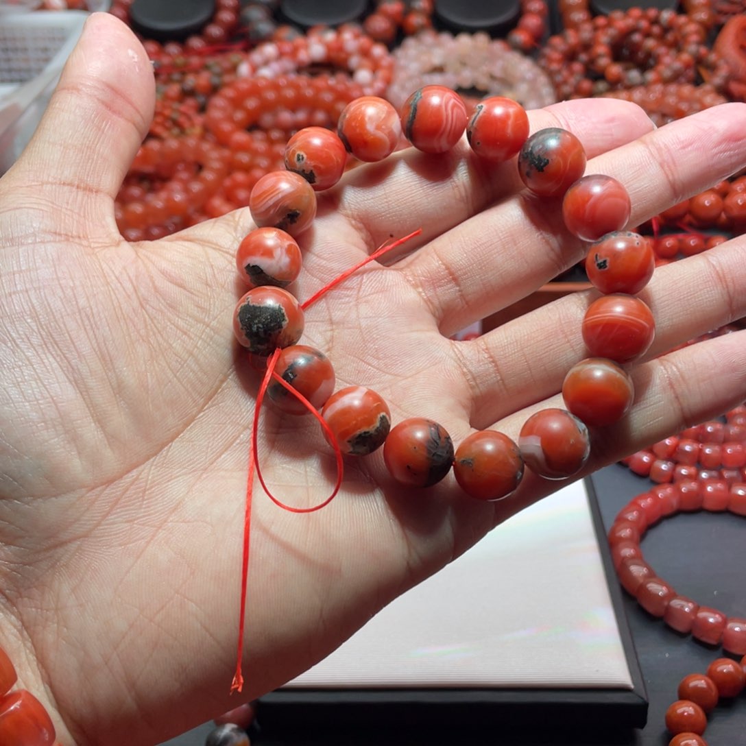 南红玛瑙手链未镶嵌