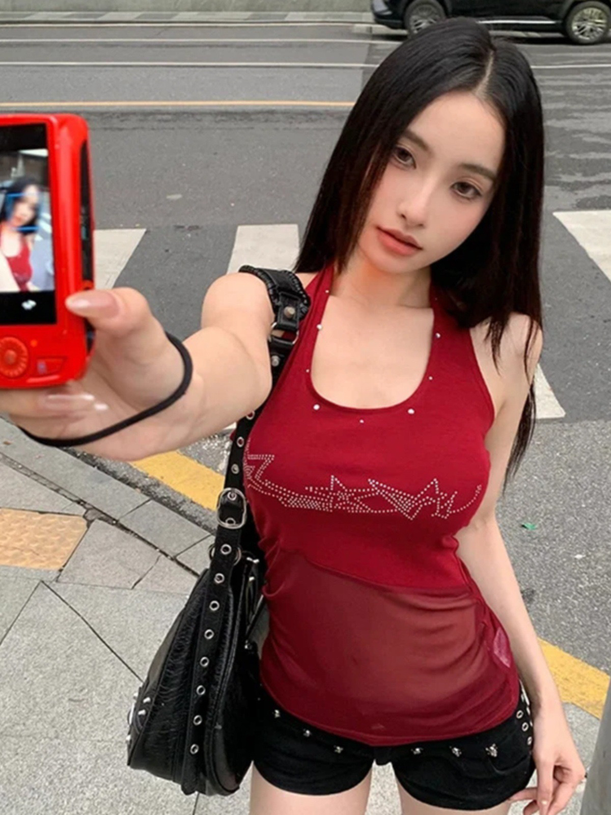 洋气红色烫钻网纱拼接挂脖吊带背心女夏季外穿纯欲风上衣