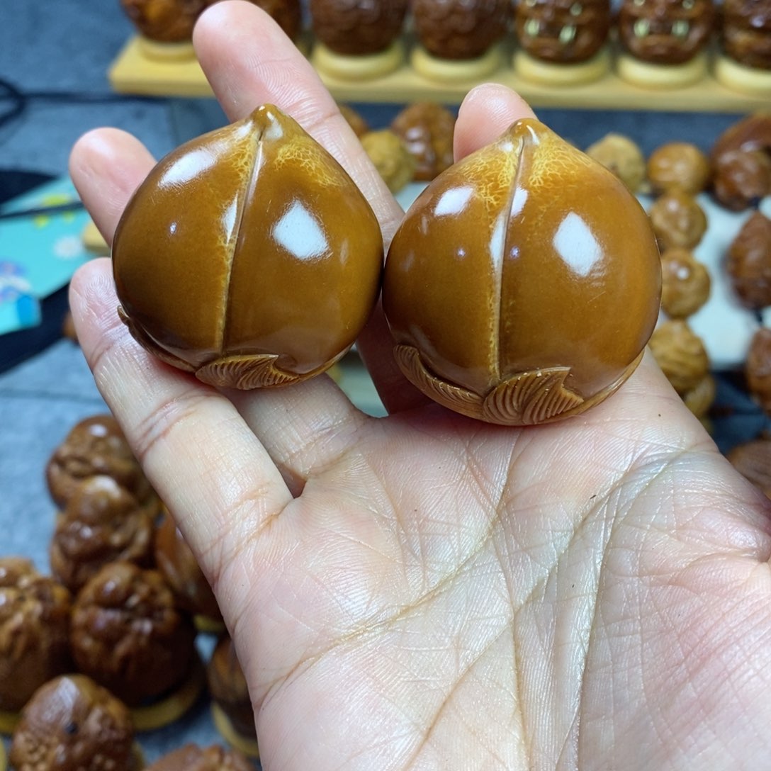 【闪购商品】其他橄榄核书*3.8