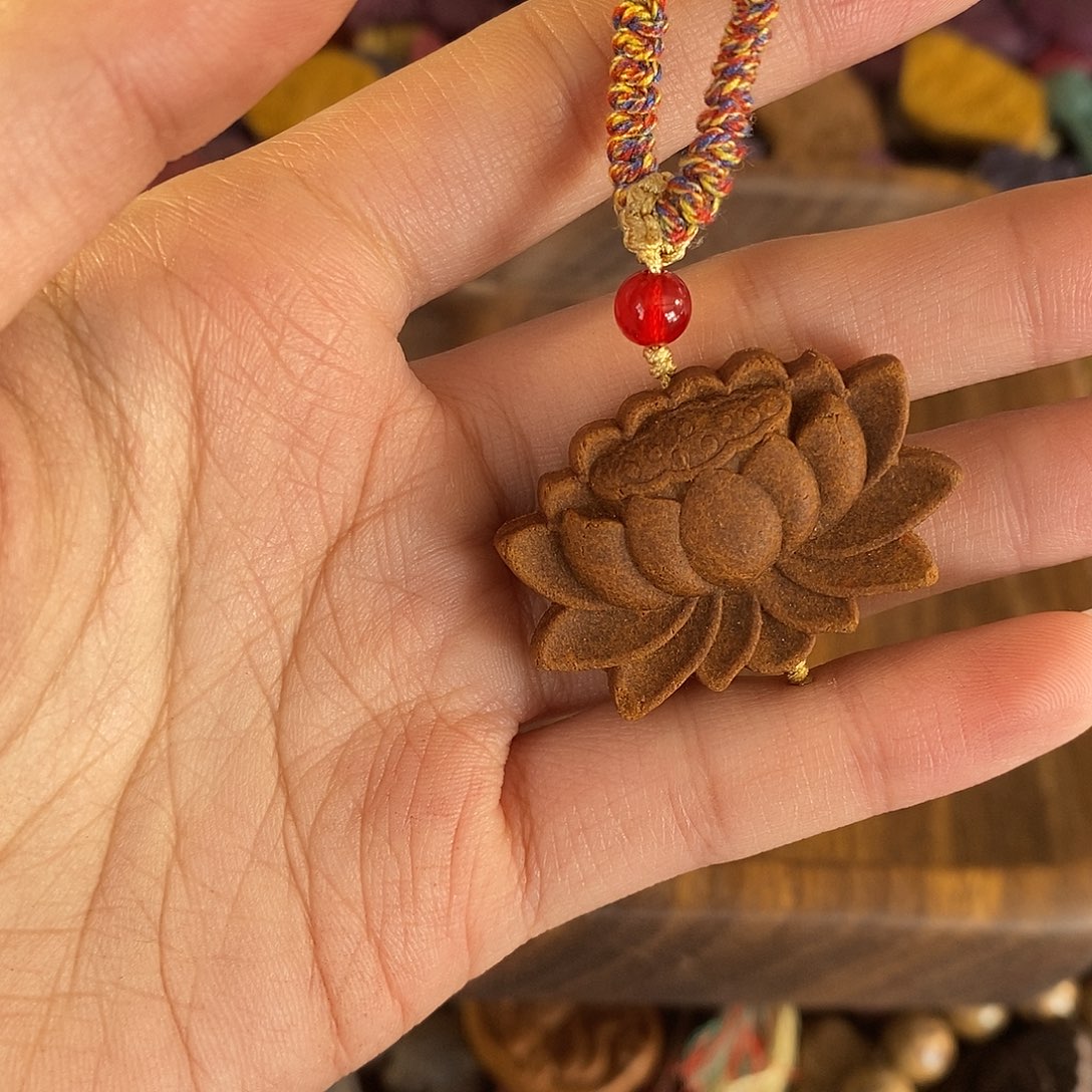 三***咪珠串十二花神莲花