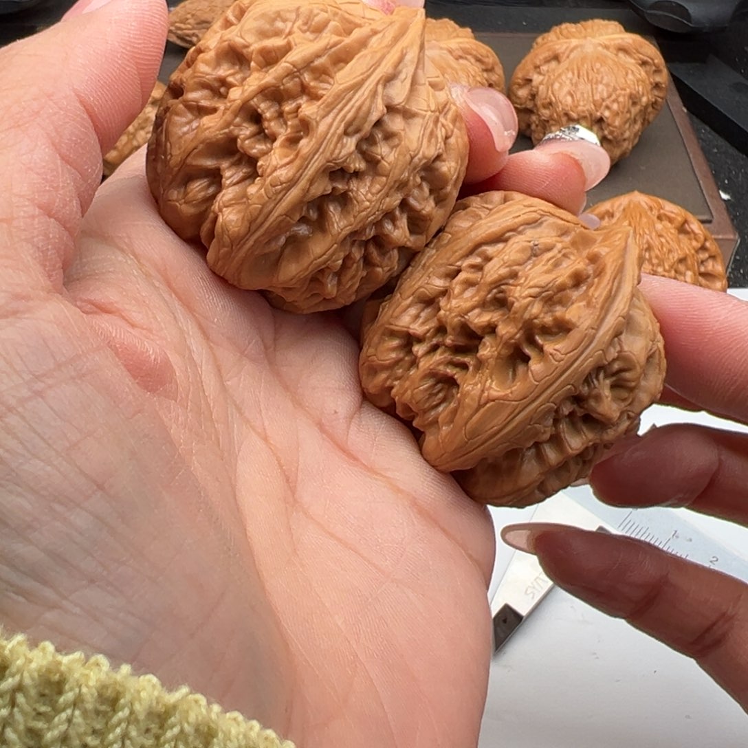 文玩核桃把件红锦鲤41