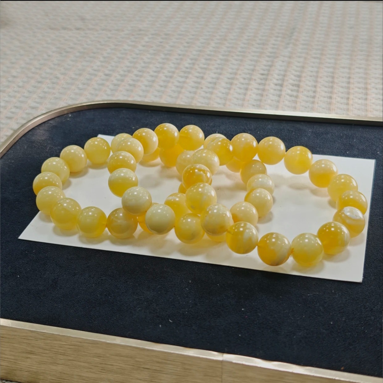 【村有晶品】天然高品蜜蜡单圈手链 多样性发一件 约13mm 890ZBLF