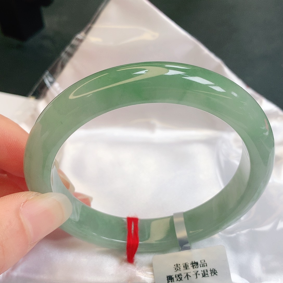【闪购商品】翡翠手镯未镶嵌缅甸天然a货翡翠