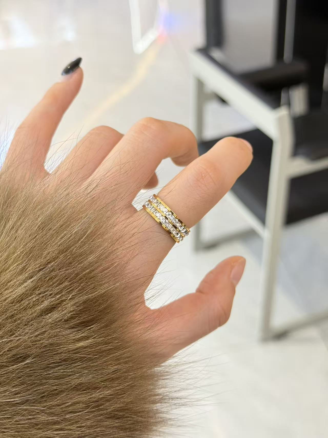 合金仿水晶戒指 可米 轻奢百搭个性精致满钻双层爆闪戒指 6689