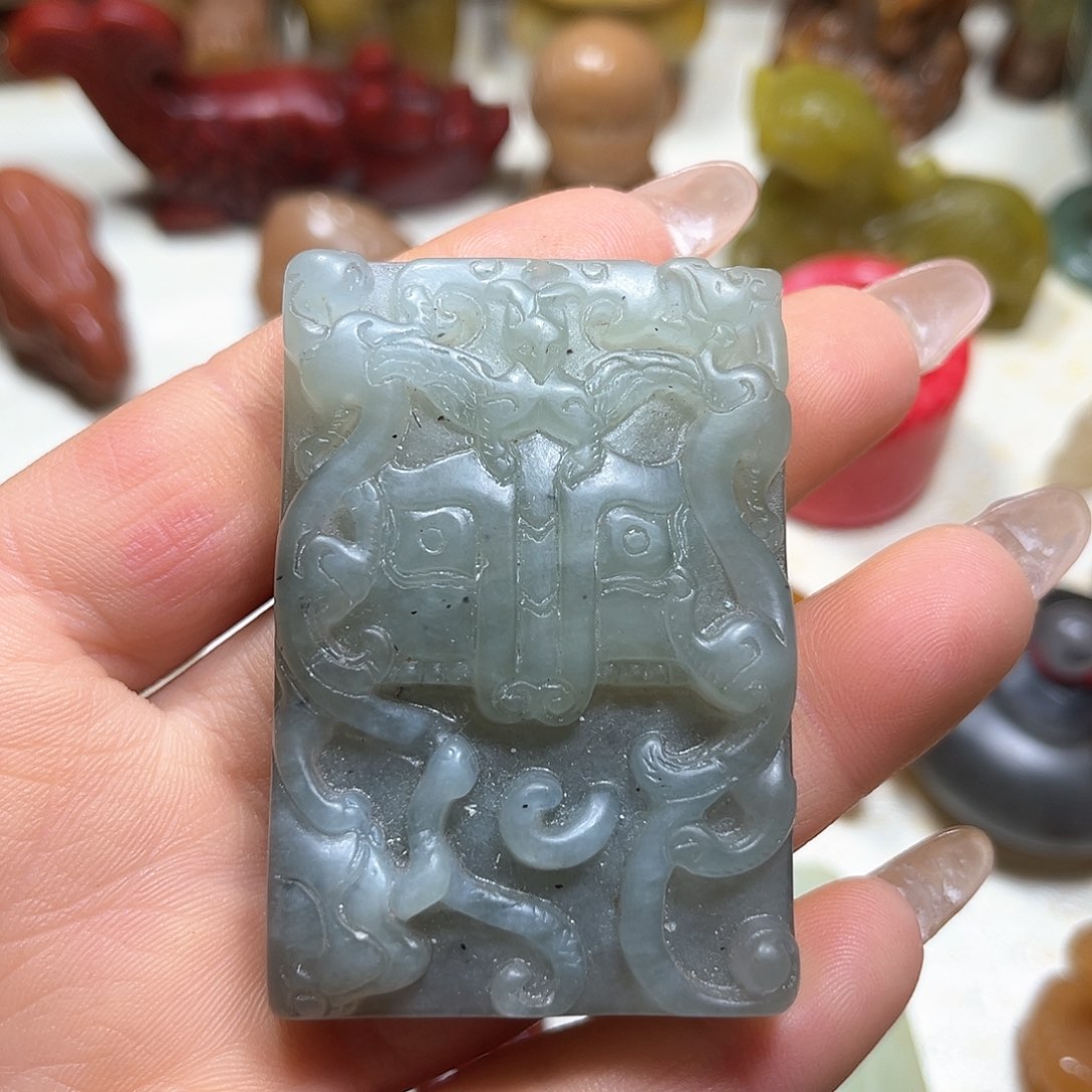 白玉菩提吊坠白玉菩提吊坠