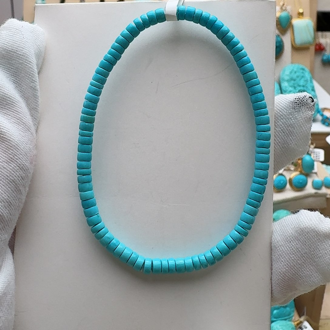 绿松石配饰未镶嵌