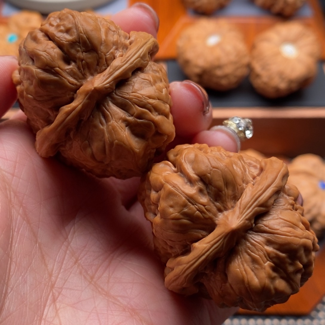 文玩核桃把件39尺寸蛤蟆头