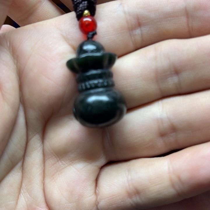 和田玉颈饰未镶嵌家***兴