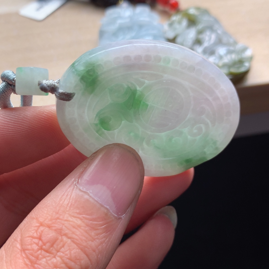 颈饰未镶嵌翡翠吊坠