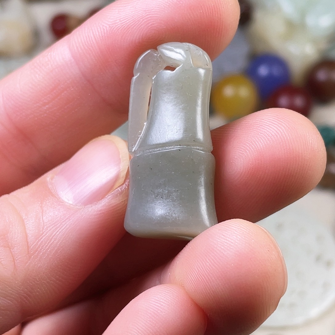 和田玉（糖玉）颈饰未镶嵌