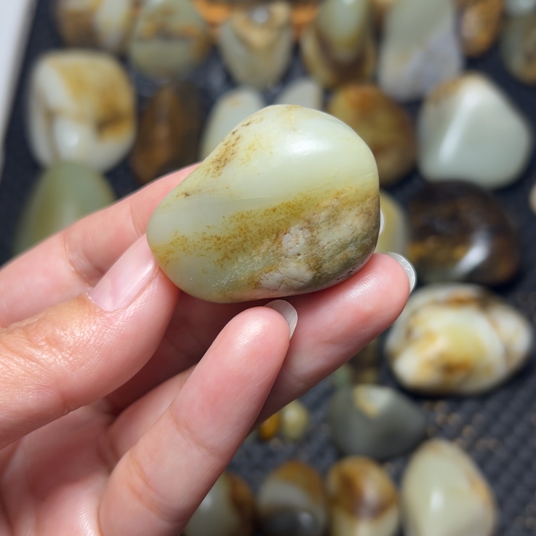 和田玉未镶嵌挂件A8