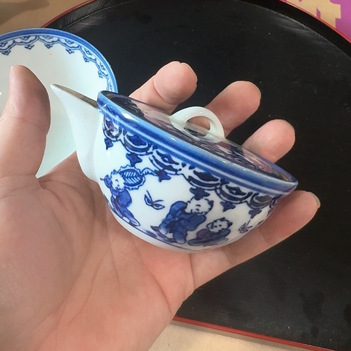 杯各**好陶瓷碗杯碗盘罐瓶杯勺