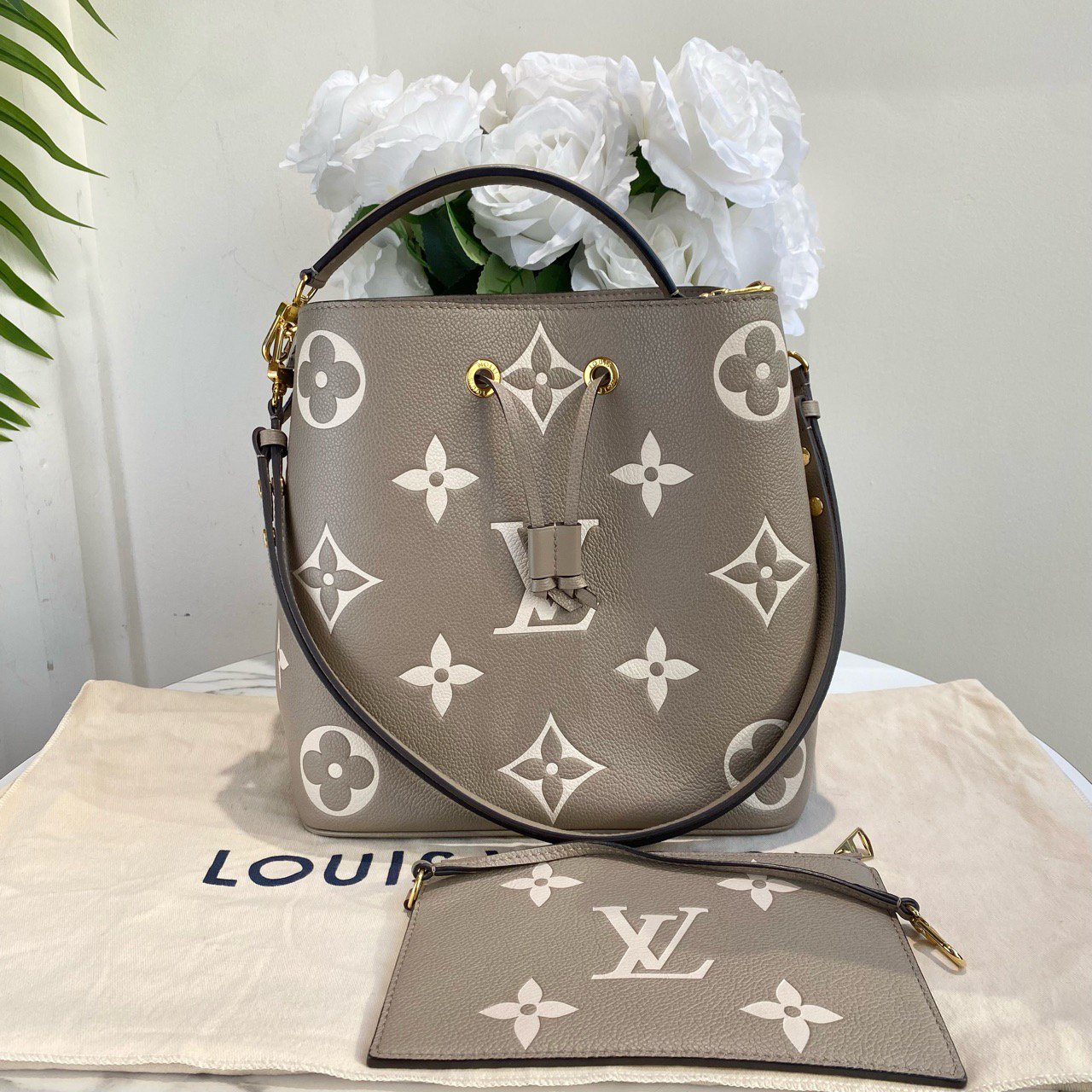 95新 LouisVuitton/路易威登 御古屋/04676/大象灰水桶 芯片