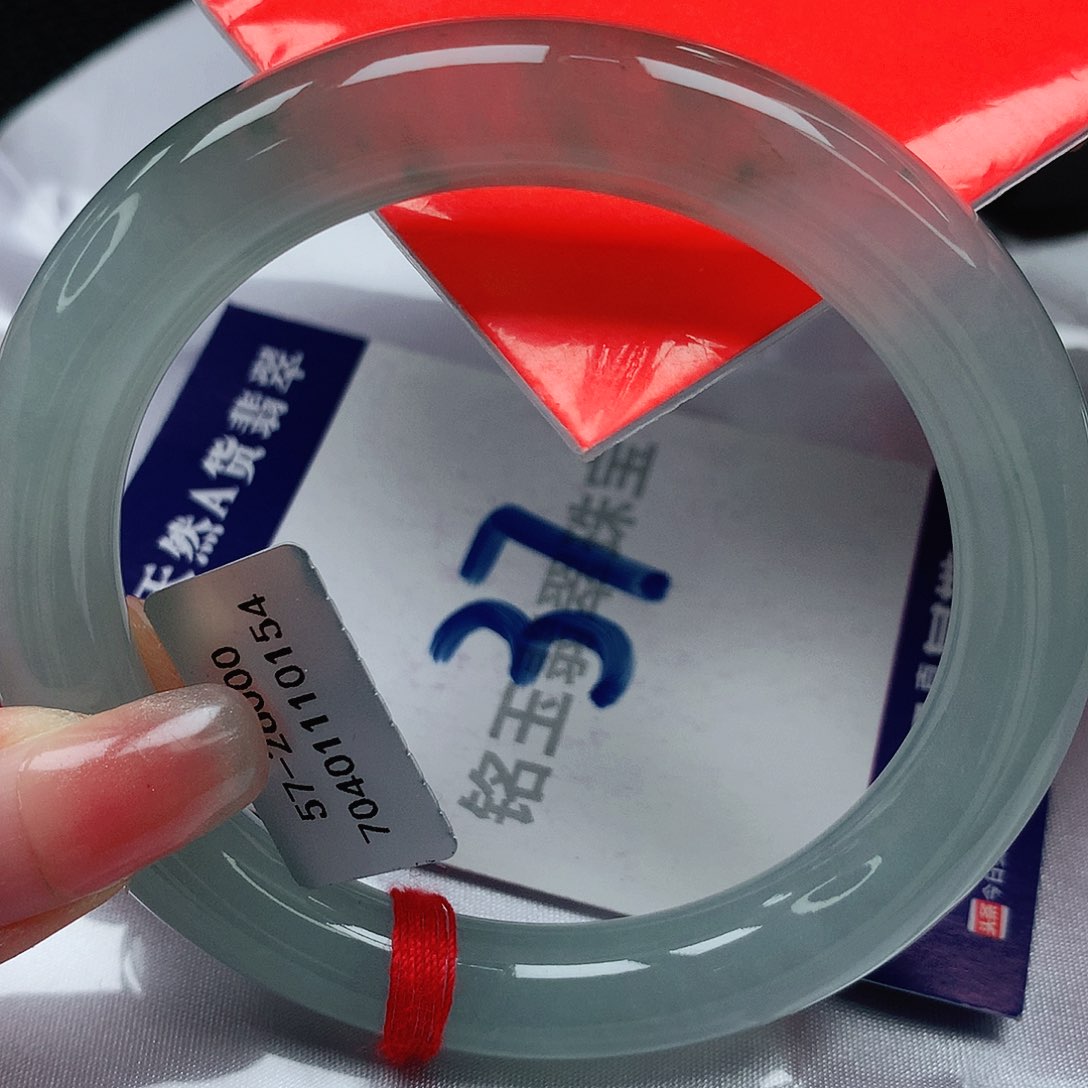 翡翠手镯未镶嵌缅甸天然a货翡翠