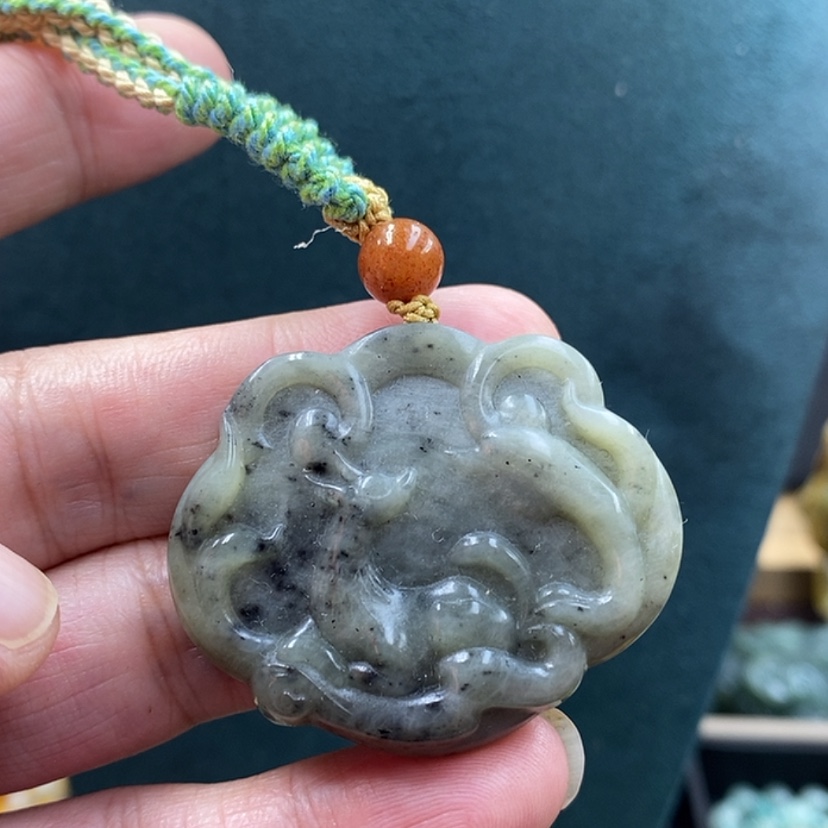 【闪购商品】未镶嵌岫玉吊坠