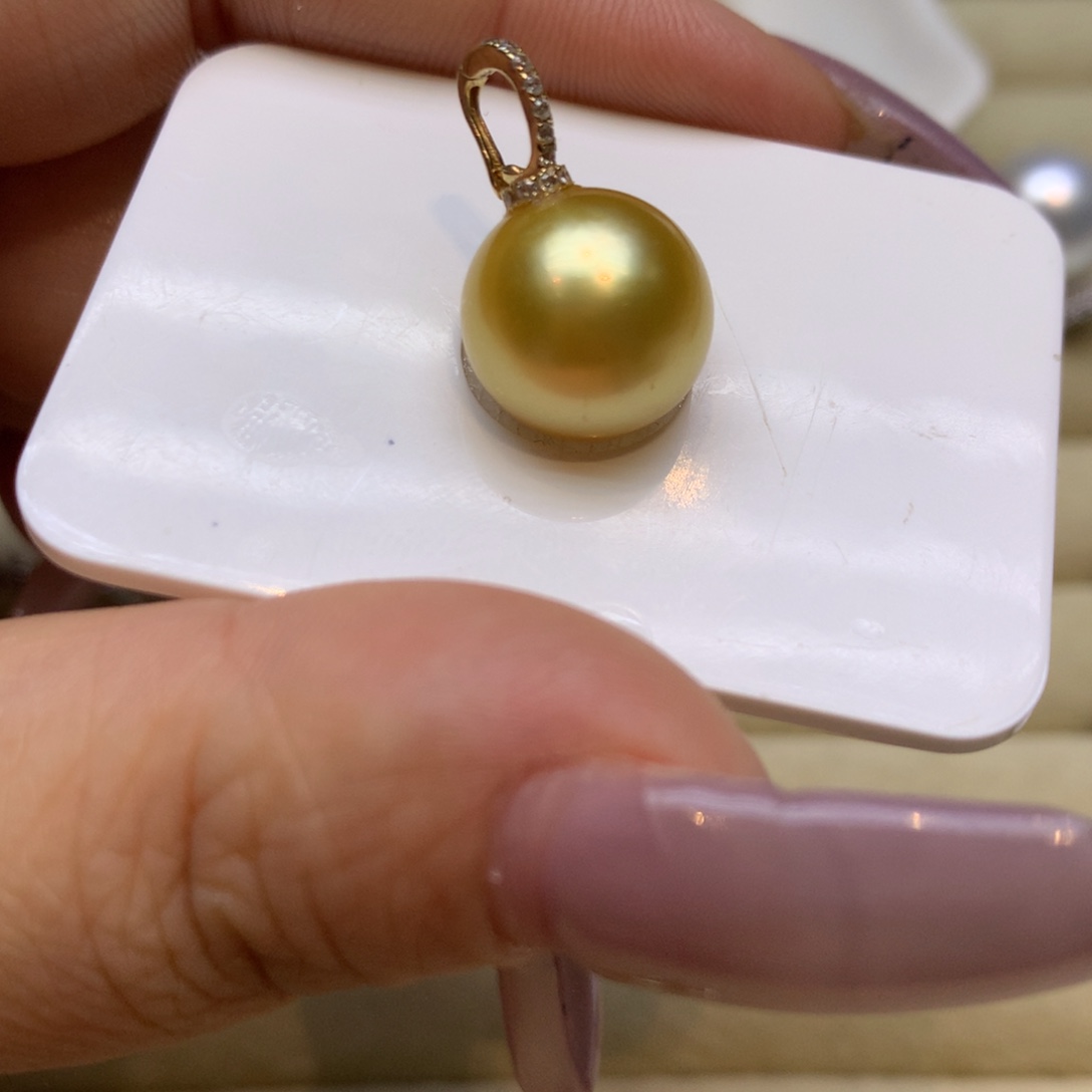 颈饰14K金镶嵌海水珍珠