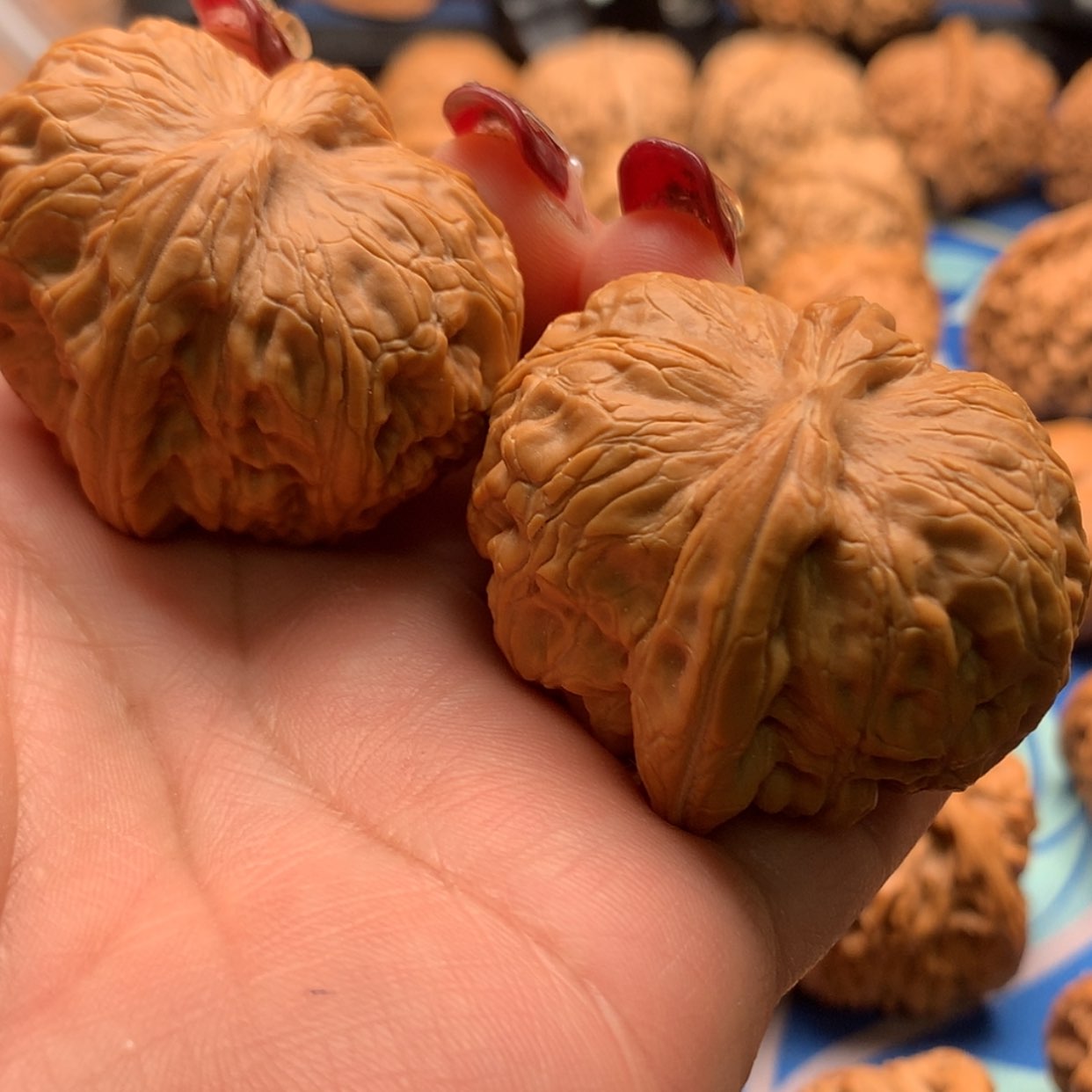 【闪购商品】文玩核桃把件元宝45