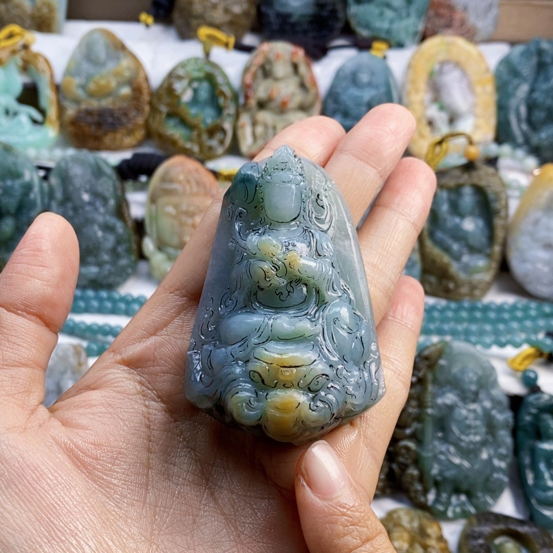 甜***击定制翡翠未镶嵌翡翠定制链接