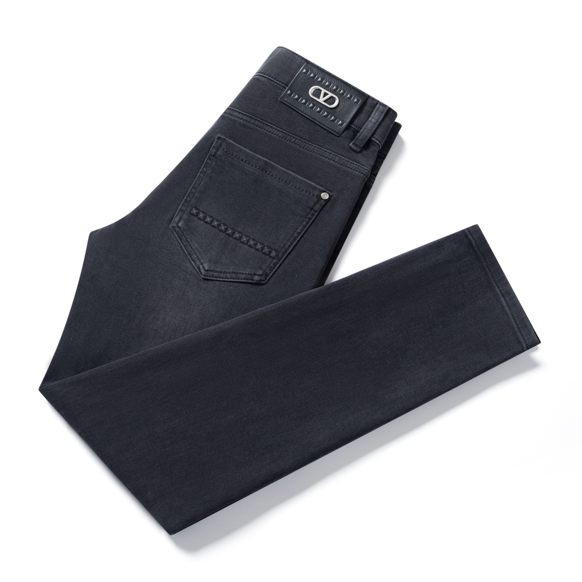 渐变水洗工艺男士黑色小直筒牛仔裤弹力男士百搭轻奢立体裁剪裤子