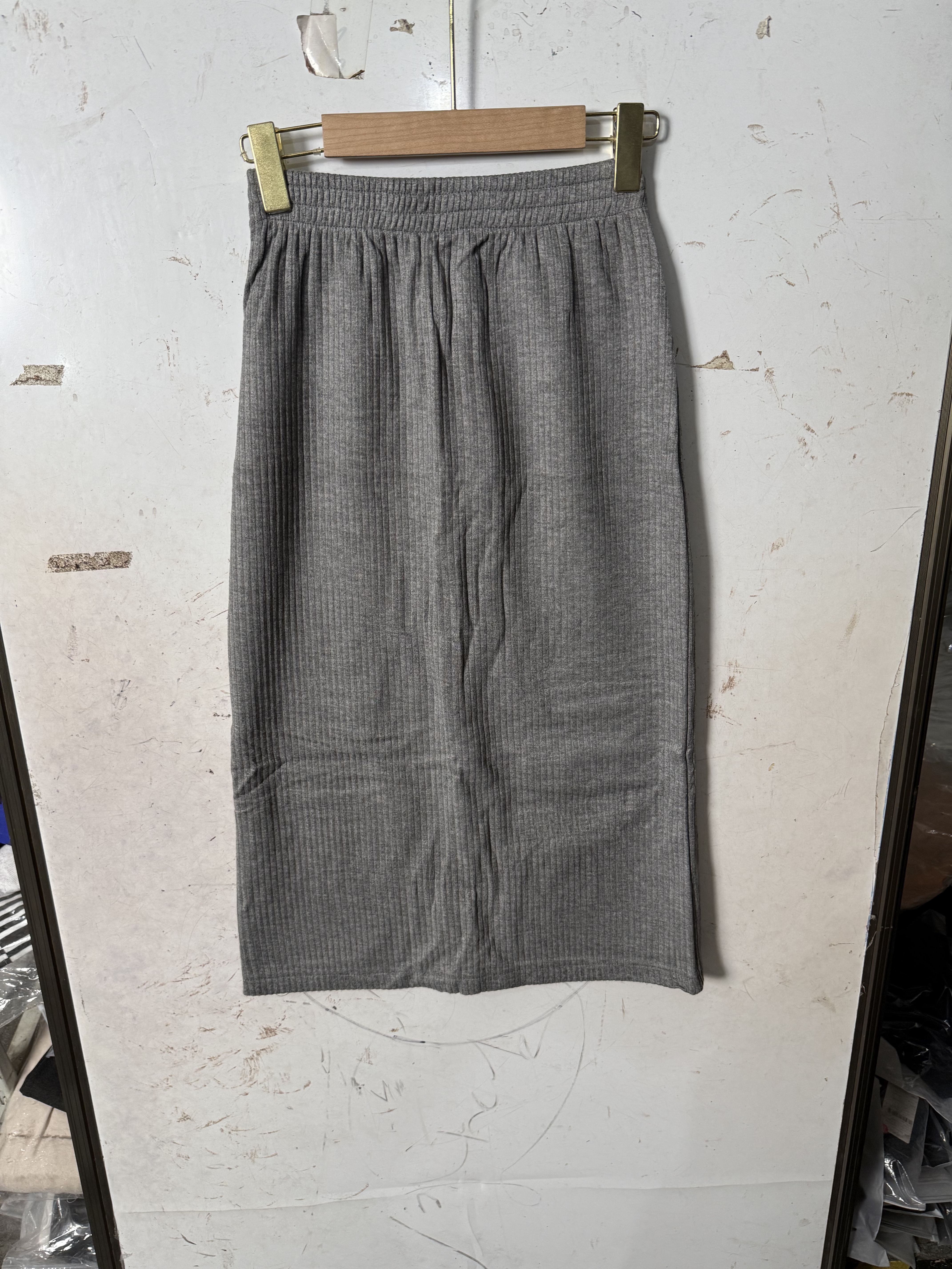 1865秋季雪尼尔时尚百搭半身裙开叉垂感气质外穿纯色简约裙子