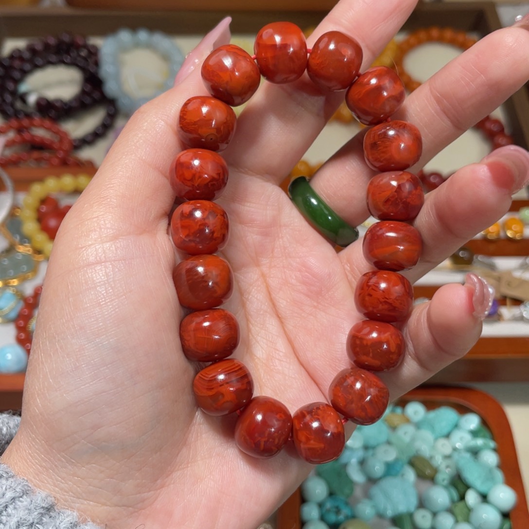 南红玛瑙手串未镶嵌