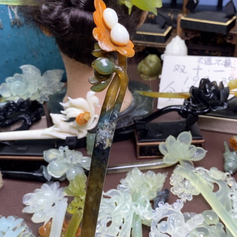 【闪购商品】未镶嵌蛇纹石玉发饰昱****虫