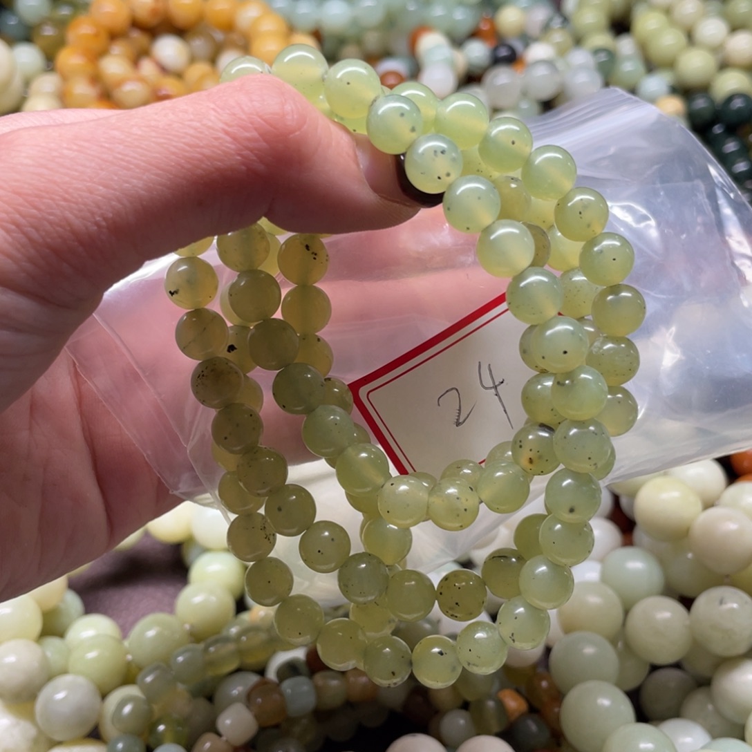 蛇纹石玉未镶嵌手串