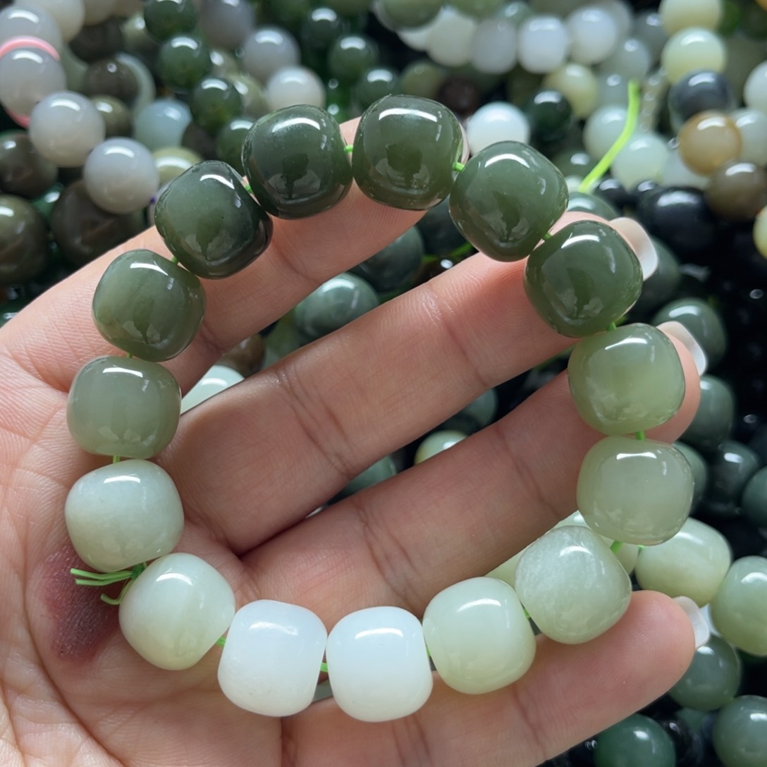 和田玉手链未镶嵌