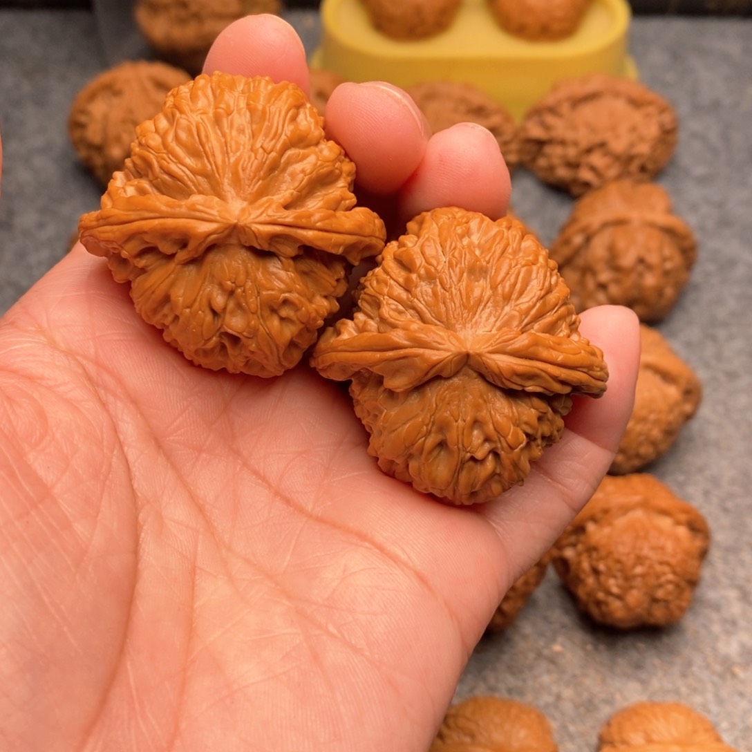 文玩核桃把件用****7精品白狮子42全品