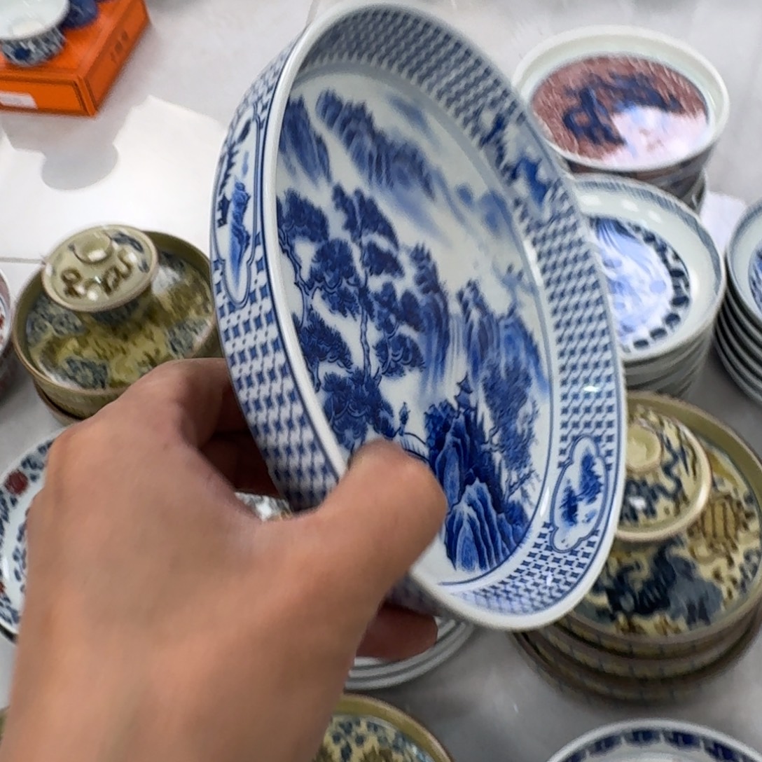 摆件青花山水大壶承